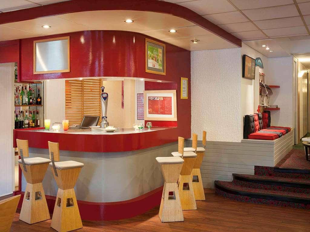 ไอบิส ออร์เลย็อง นอร์ด ซาร็อง Hotel ซารอง ร้านอาหาร รูปภาพ