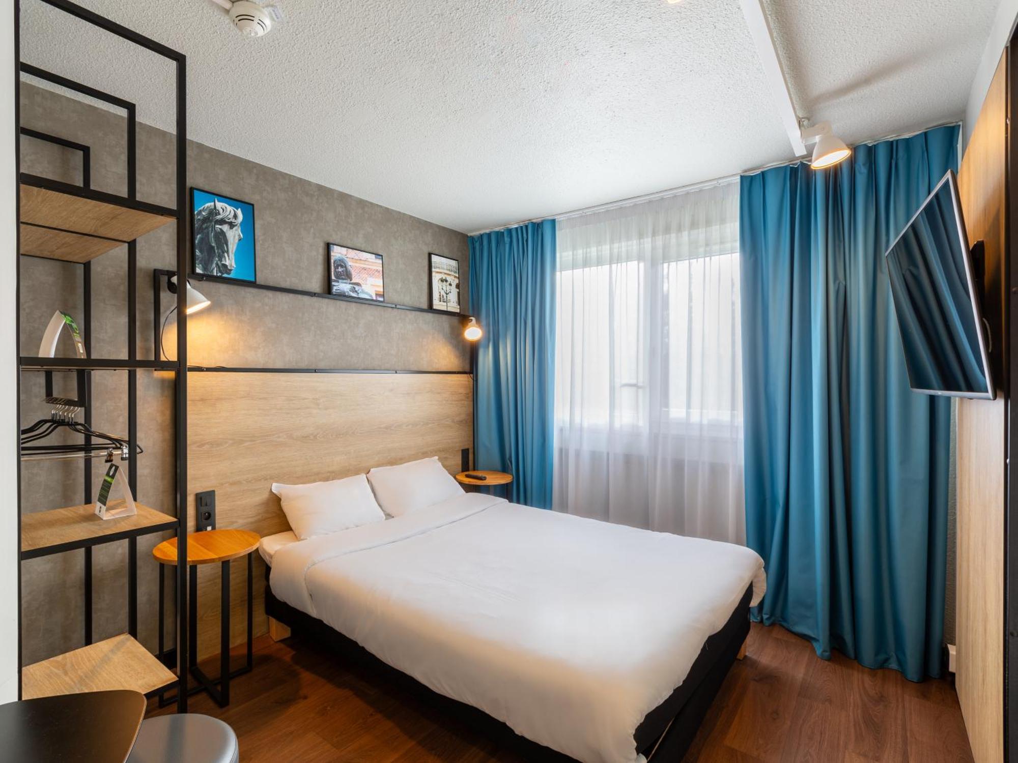 ไอบิส ออร์เลย็อง นอร์ด ซาร็อง Hotel ซารอง ภายนอก รูปภาพ